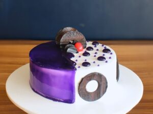 Blackcurrant cake - online cake delivery in Trichy